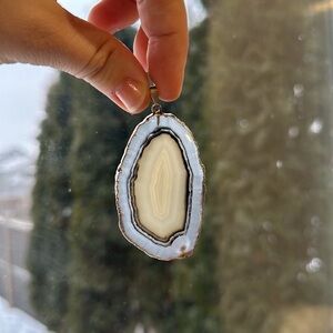 Vintage Handcrafted Agate Pendant 2”